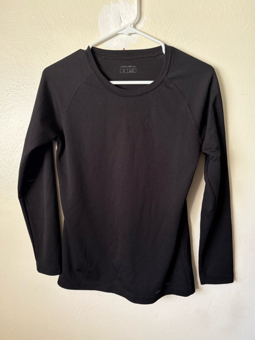 Eddie Bauer Black Long Sleeve Crewneck Top